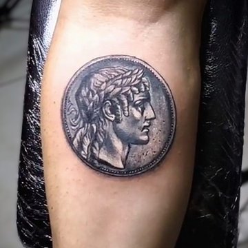 Тату-ескіз монета