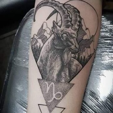 тату знак Зодиака Козерог