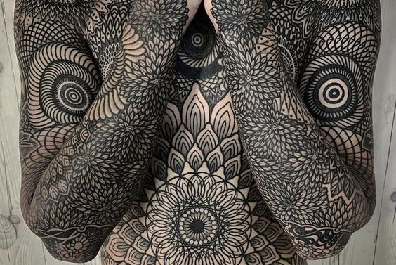 Тату на все тіло