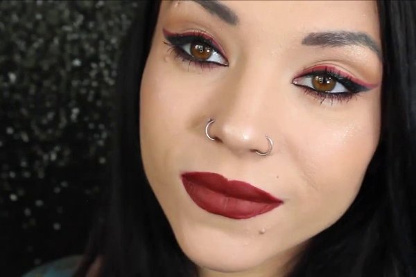 Пірсинг симетрія