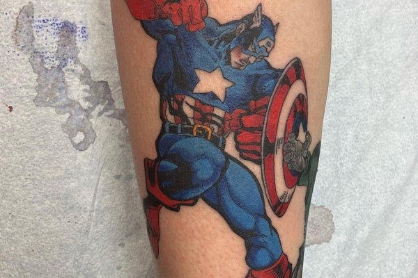 Тату в стилі Марвел