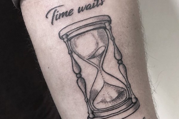 тату эскизы "Песочные часы"
