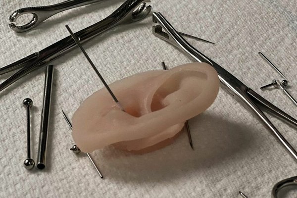 Обучение пирсингу в Калуше