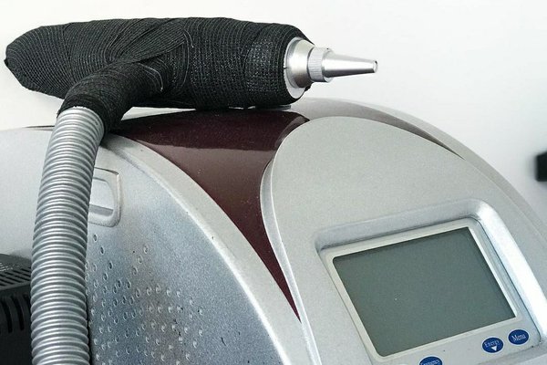 Видалення перманентного макіяжу в Нікополі