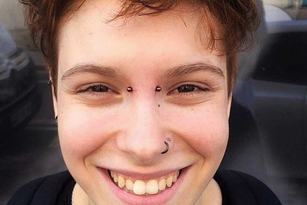 Пірсинг брідж