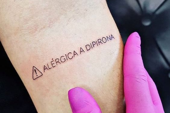 медицинские татуировки