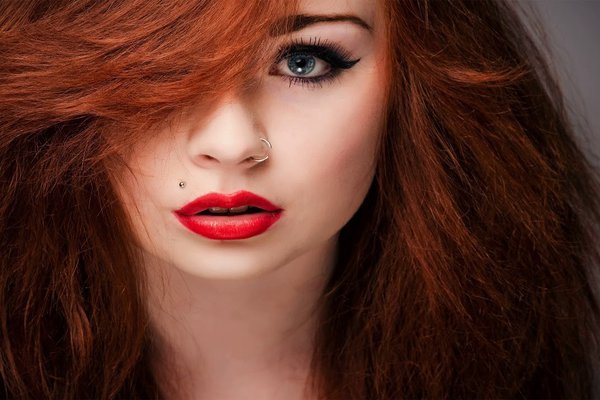 Пірсинг обличчя