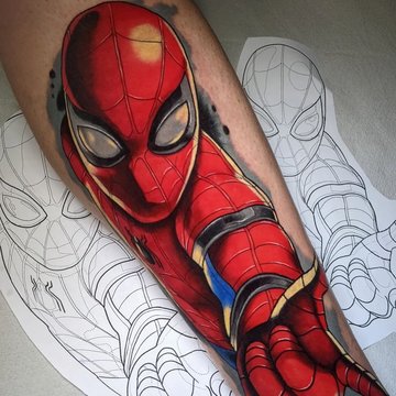 Тату в стиле Марвел
