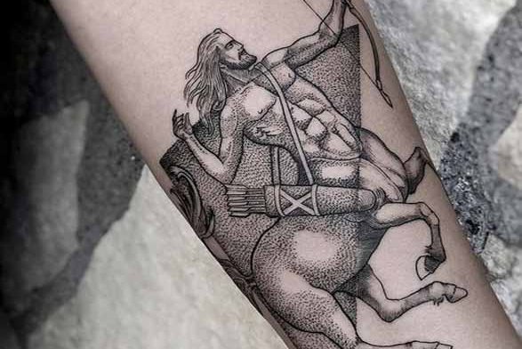 тату знак Зодіаку Стрілець