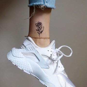 Тату на щиколотке для девушек