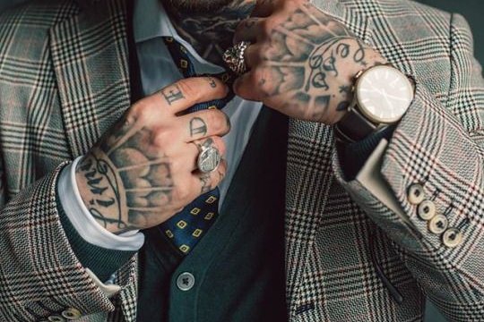 тату на кисть чоловічі