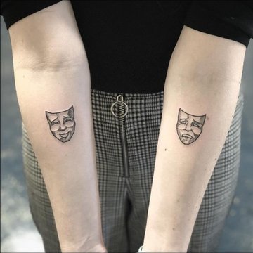 тату театральные маски