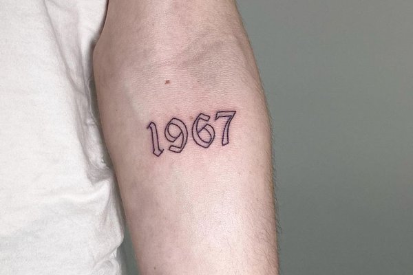 Тату с цифрами