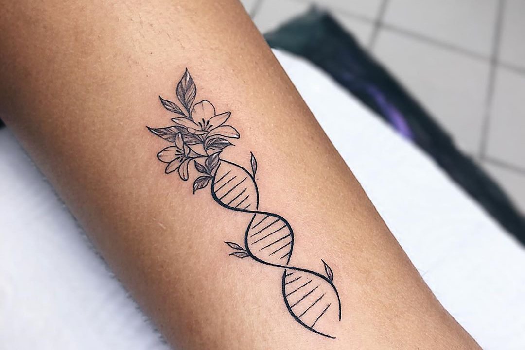 Тату-эскиз ДНК