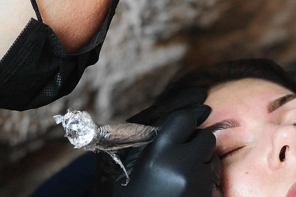 Чому татуаж необхідно робити в студії