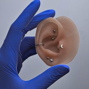 Training in Piercing in Kiev