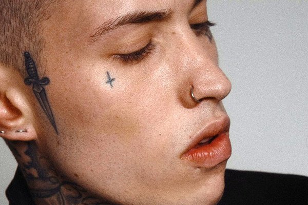 Пірсинг носа